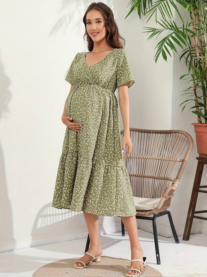 Robe de Maternité Verte à coeur pour un Été Radieux