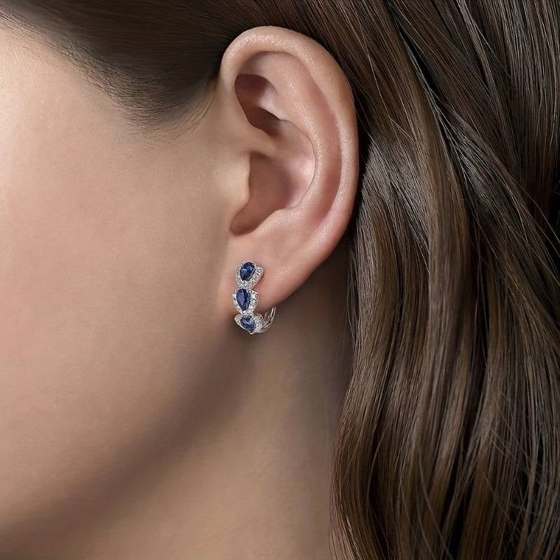 Boucles d'Oreilles en Cercle avec Pierres Synthétiques - Brillante Sophistication
