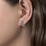 Load image into Gallery viewer, Boucles d&#39;Oreilles argentée Créoles Élégantes avec Ornement en Zircon - Éclat au Quotidien
