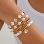 Load image into Gallery viewer, Ensemble de 4 Bracelets Plaqué Or avec Perles et Fleurs – Tendance Printanière
