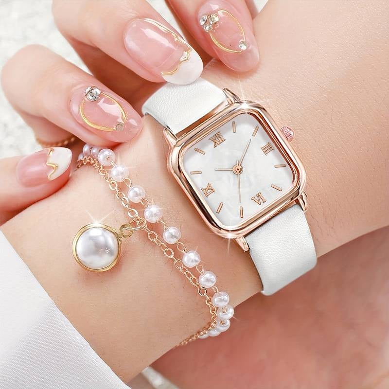 Coffret 5 pièces : Montre Contemporaine, 2 Bracelets Perlé, Collier et Boucles d'Oreilles: L'Alliance du Style et de la Grâce