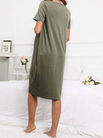 Load image into Gallery viewer, Robe de Grossesse Confort Vert Olive - Élégante et Fonctionnelle

